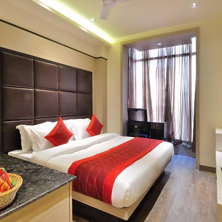 Hotel Royal Grand - Opposite Axis Bank East Patel Nagar New Delhi Exterior photo
