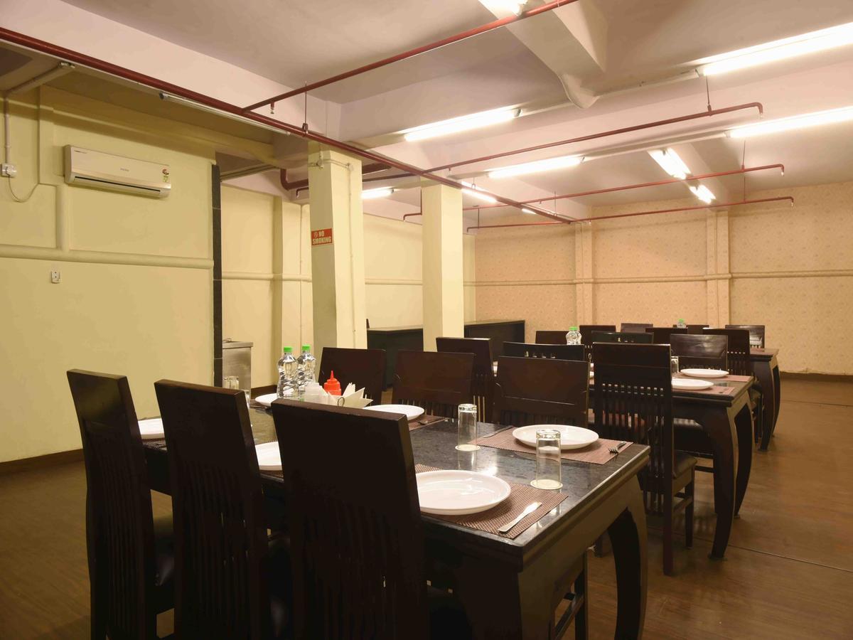 Hotel Royal Grand - Opposite Axis Bank East Patel Nagar New Delhi Exterior photo