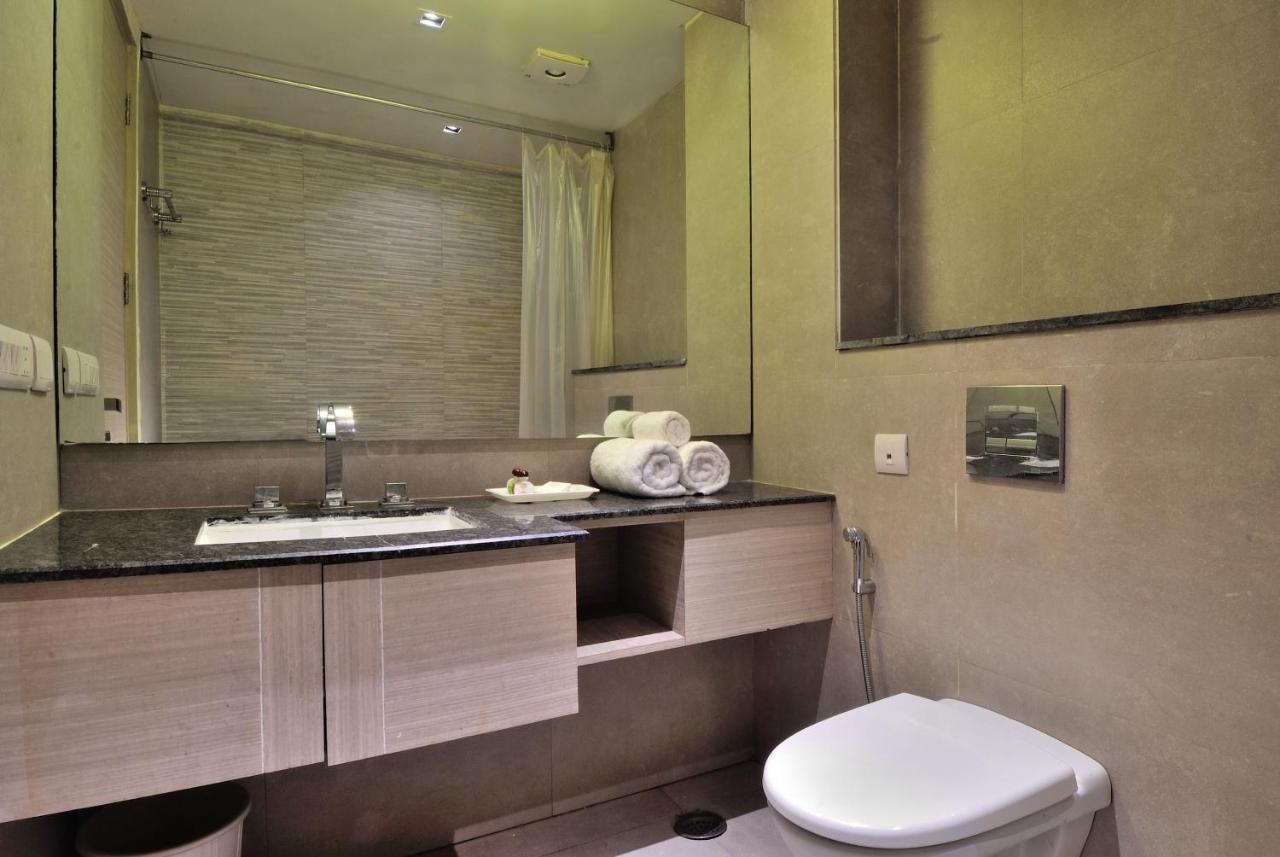 Hotel Royal Grand - Opposite Axis Bank East Patel Nagar New Delhi Exterior photo